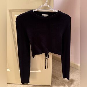 Mimosa Black Long Sleeve Crop Top